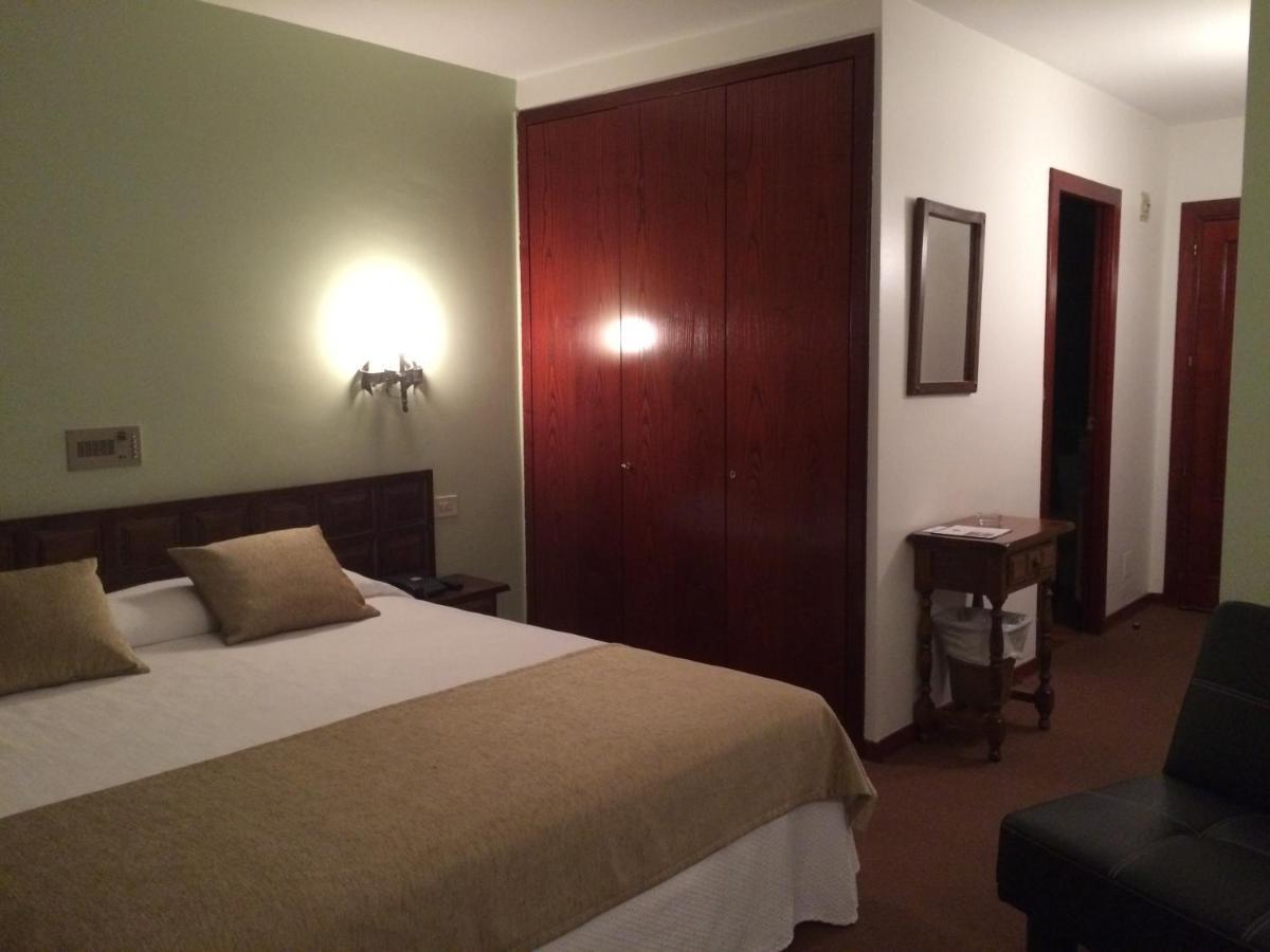 佛知酒店 Sant Julià de Lòria 外观 照片